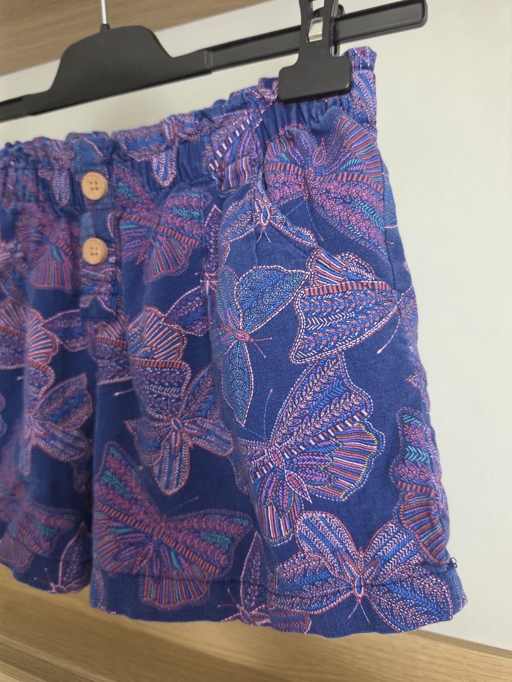 OshKosh B'gosh Navy Blue and Pink Butterfly Print Shorts - Picture 2 of 7